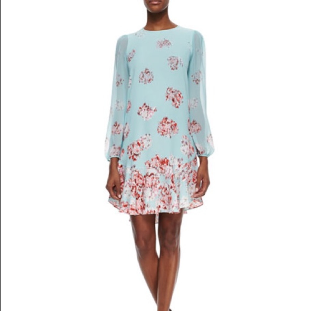 NWOT 🆕 BCBG MaxAzria Springtime Bailee dress 💐